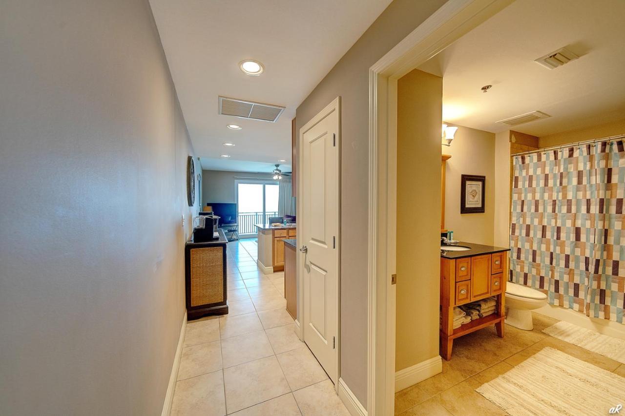 Gorgeous Oceanfront Condo With Bbq Panama City Beach Bagian luar foto